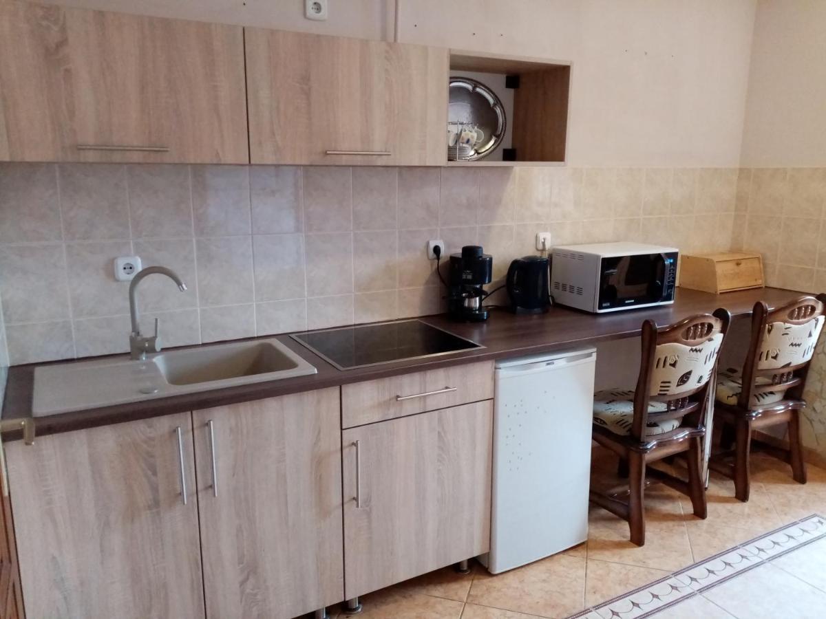 Major Street Apartman Apartment Hajduszoboszlo Ngoại thất bức ảnh